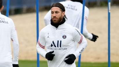 Sergio Ramos Got the Red after Just Two Ligue One Games for PSG
