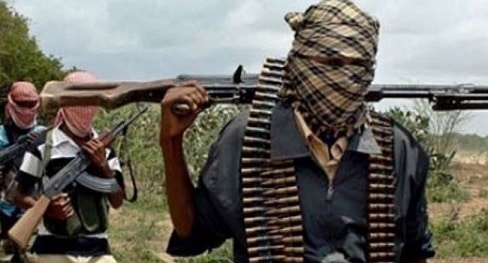 Suspected terrorists attack Niger community, set military base ablaze