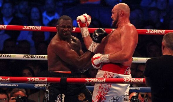 Tyson Fury knocks out Dillian Whyte in 6th round, announces he would retire from boxing