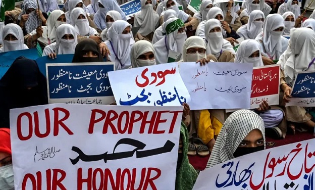 Morocco bans ‘blasphemous’ British film, Lady of Heaven