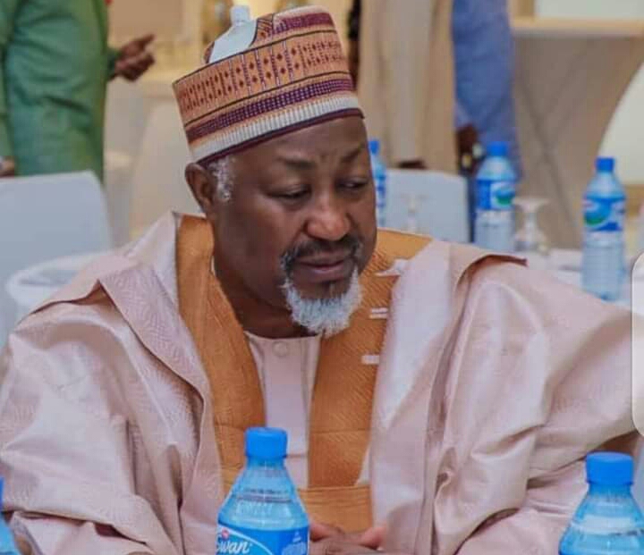 Jigawa govt rejects Buhari’s order on old naira notes, sticks with Supreme Court