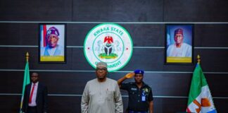 DRAMA IN ILORIN: Worshippers target Gov AbdulRazaq, APC with anti-government chants at Eid Ground AbdulRahman AbdulRazaq ...