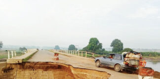 Heavy downpour triggers fresh collapse of strategic Taraba Bridge, strands hundreds One of Taraba collapsed bridges